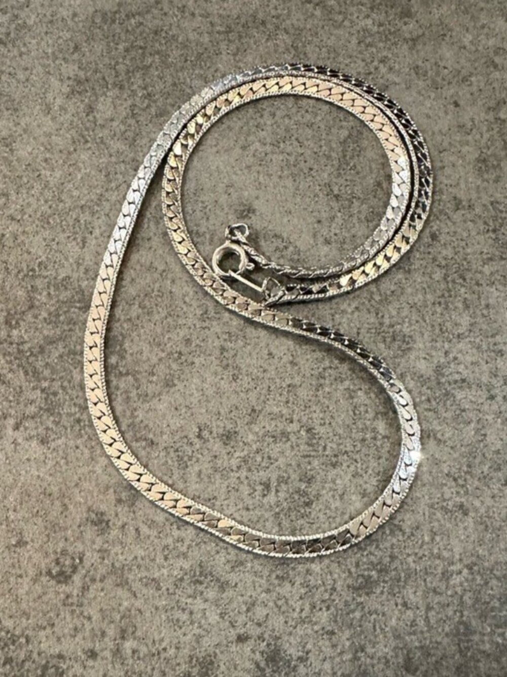 Vintage Silver-Tone Snake Chain Necklace With C-Clasp - 15.5 Inches - Picture 4 of 6